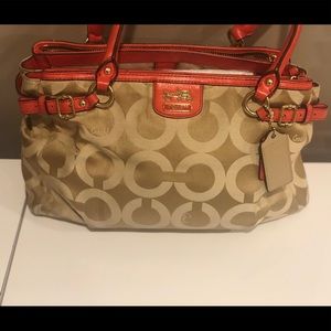 Coach Signature Shoulder Purse/Handbag